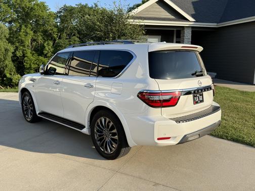 2021 Nissan Armada Platinum