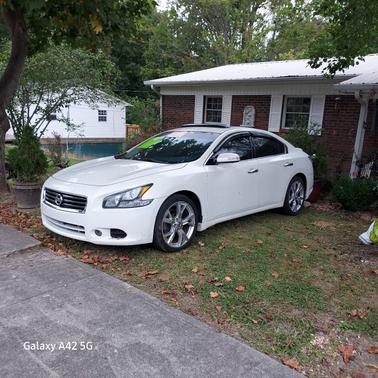 White 2012 Nissan Maxima SV