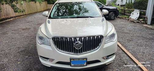 White 2014 Buick Enclave Leather