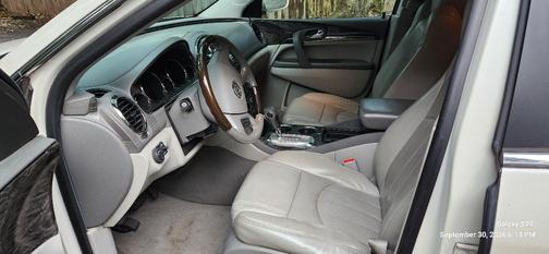 White 2014 Buick Enclave Leather