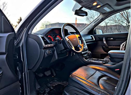 2015 GMC Acadia SLT-1