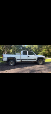 Photo 1 of 10 of 2001 Chevrolet Silverado 2500 LS H/D Extended Cab