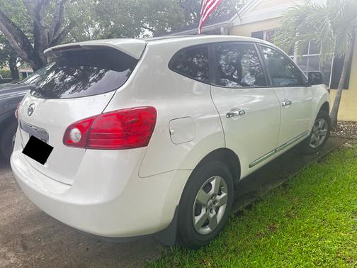 2011 Nissan Rogue S