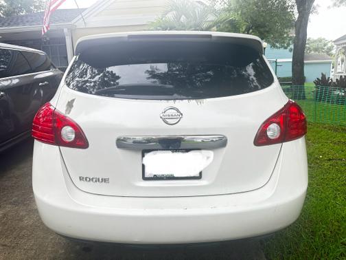 2011 Nissan Rogue S