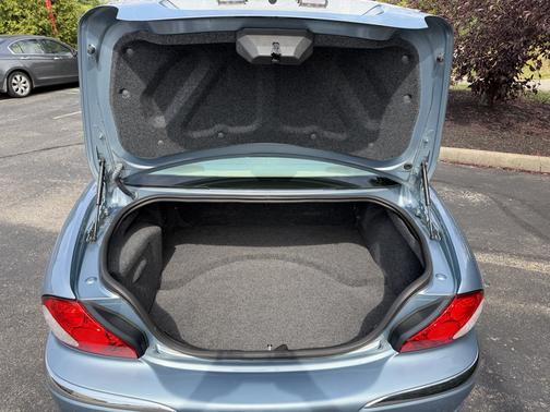 2004 Jaguar X-Type 2.5