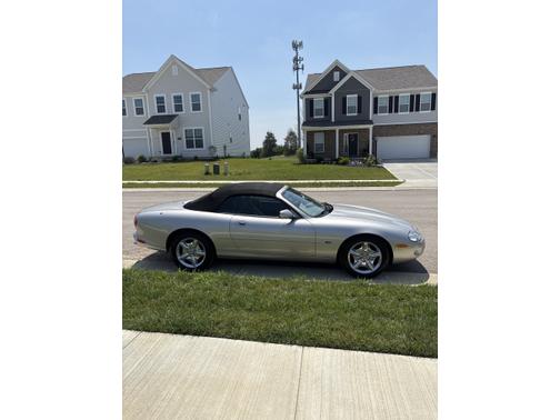 1999 Jaguar XK8 Base