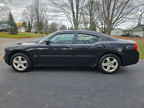 2010 Dodge Charger R/T