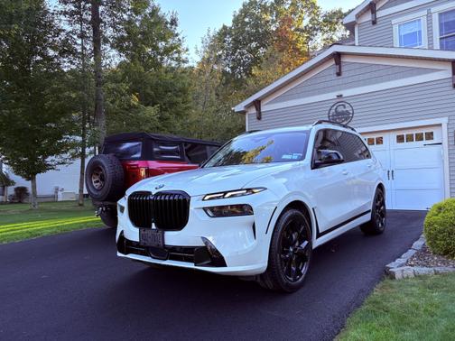 2023 BMW X7 xDrive40i