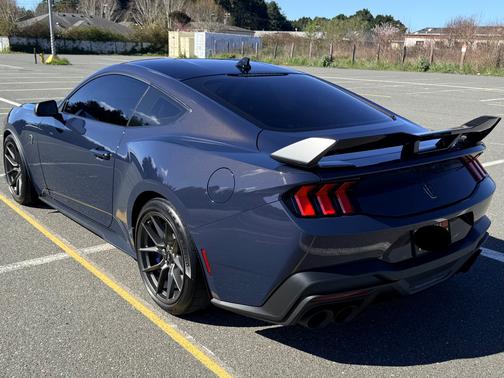 2024 Ford Mustang Dark Horse