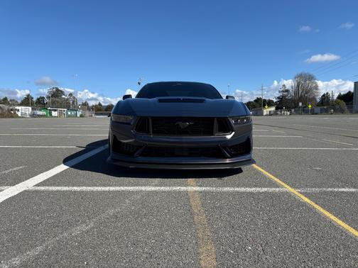2024 Ford Mustang Dark Horse