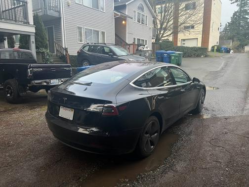 2019 Tesla Model 3 Standard Range Plus