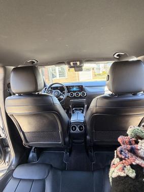 Gray 2021 Mercedes-Benz GLA 250 4MATIC