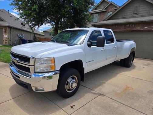 2007 Chevrolet Silverado 3500 LTZ Crew Cab