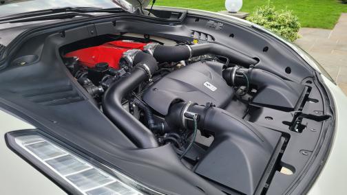 2016 Ferrari California T