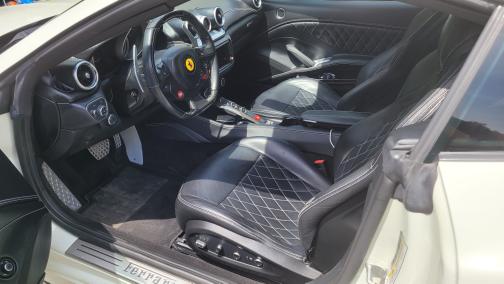 2016 Ferrari California T