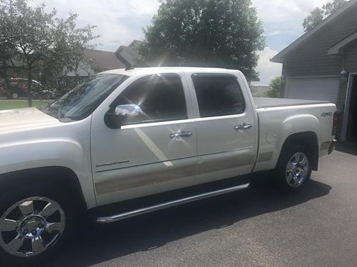 2011 GMC Sierra 1500 SLT