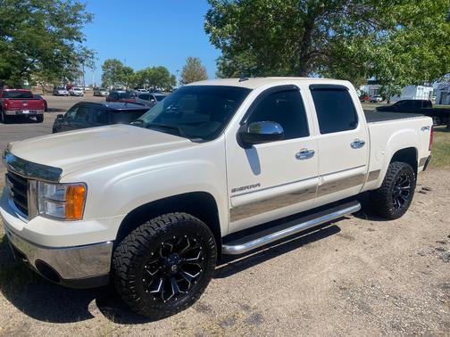 2011 GMC Sierra 1500 SLT