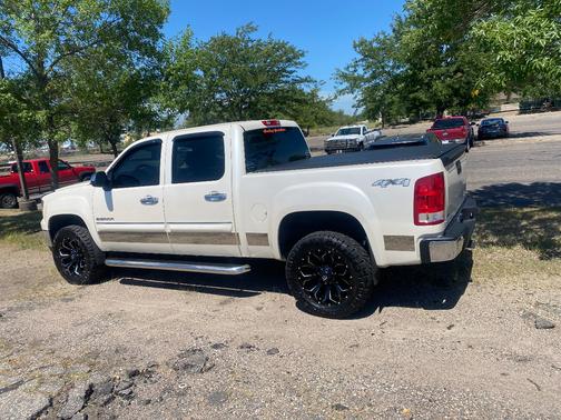 2011 GMC Sierra 1500 SLT