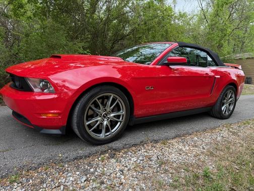 2012 Ford Mustang GT Premium