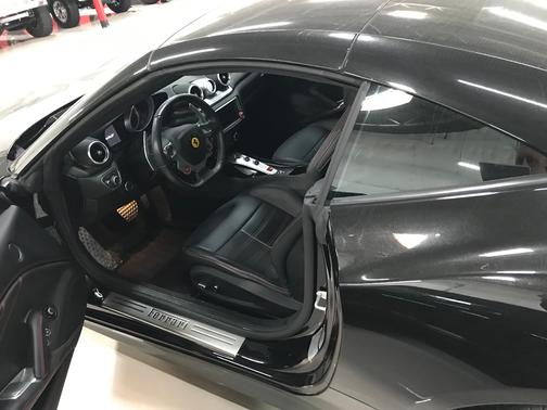 2017 Ferrari California T