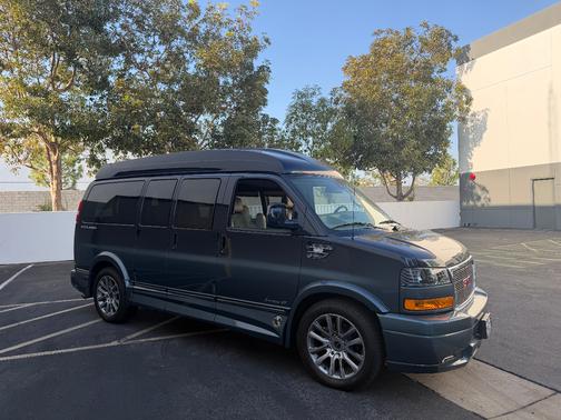 2021 GMC Savana 2500 Work Van