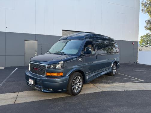 2021 GMC Savana 2500 Work Van