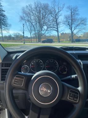 Gray 2012 Jeep Liberty Sport