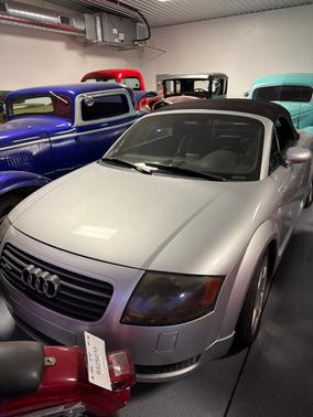 Silver 2001 Audi TT Roadster quattro