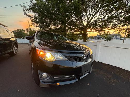 2014 Toyota Camry LE