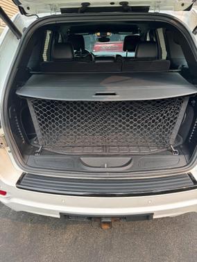 White 2017 Jeep Grand Cherokee Altitude