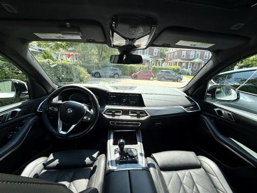 White 2023 BMW X5 xDrive40i
