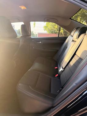 Black 2015 Toyota Camry SE