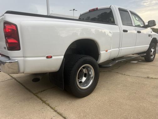 2007 Dodge Ram 3500 ST Quad Cab DRW