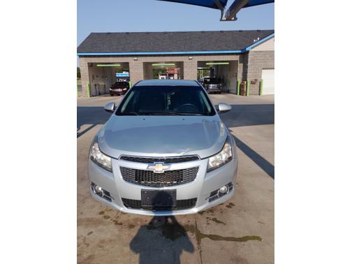 Silver 2014 Chevrolet Cruze 1LT