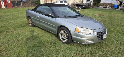 2004 Chrysler Sebring LXi