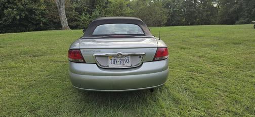 2004 Chrysler Sebring LXi