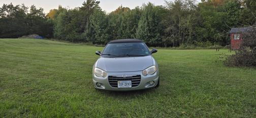 2004 Chrysler Sebring LXi