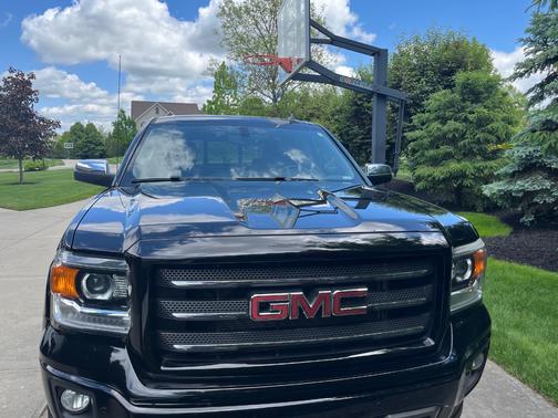 Black 2014 GMC Sierra 1500 SLT