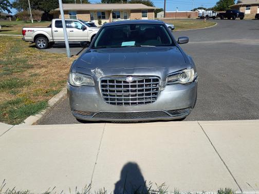 Silver 2015 Chrysler 300 Limited
