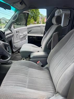 Black 2001 Toyota Tundra SR5