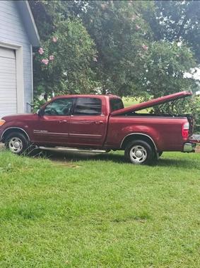 Red 2006 Toyota Tundra SR5