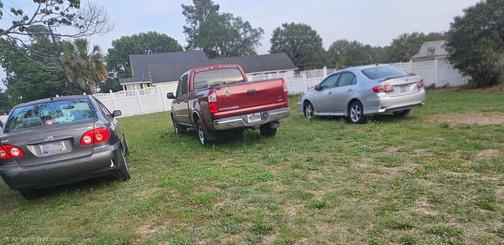 Red 2006 Toyota Tundra SR5