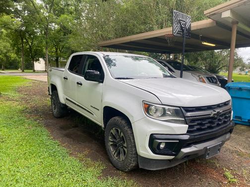 White 2022 Chevrolet Colorado Z71