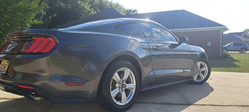 2018 Ford Mustang EcoBoost