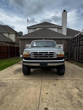 Silver 1992 Ford F-250 Custom SuperCab H/D