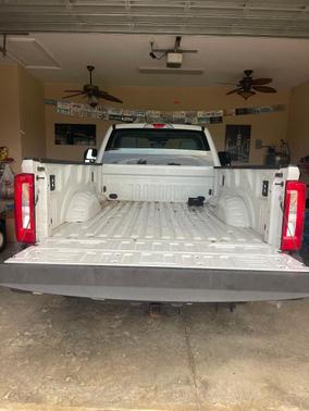 White 2024 Ford F-250 XL