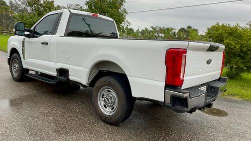 White 2024 Ford F-250 XL