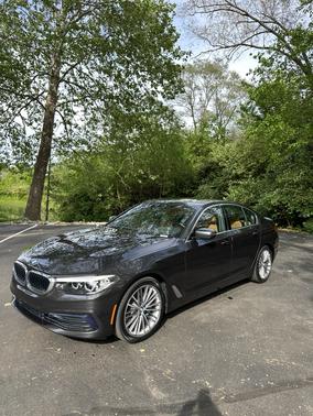2019 BMW 530 i xDrive