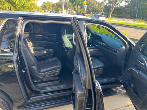 2021 Cadillac Escalade ESV Luxury