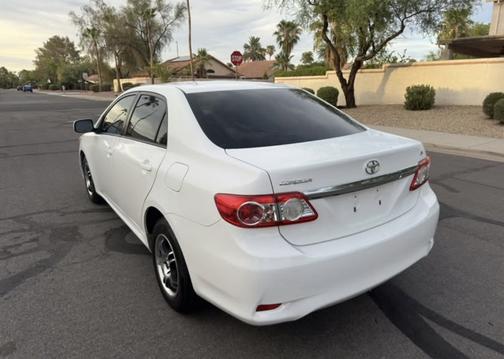 White 2011 Toyota Corolla LE